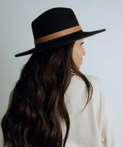 Queens Inc Mona Wool Hat Accessories