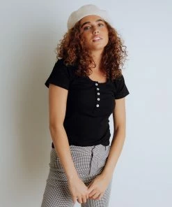 Mittoshop Apparel Jenna Top In Black