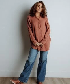 Newbury Kustom Apparel Hudson Linen Top FINAL SALE