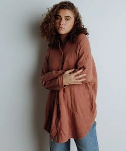 Newbury Kustom Apparel Hudson Linen Top FINAL SALE