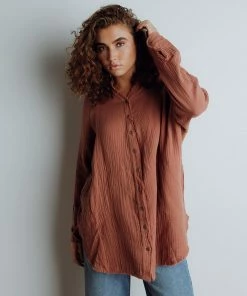 Newbury Kustom Apparel Hudson Linen Top FINAL SALE