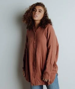 Newbury Kustom Apparel Hudson Linen Top FINAL SALE