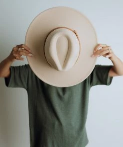 Queens Inc Mona Wool Hat Accessories