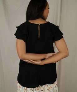 Ces Femme Sonny Top In Black