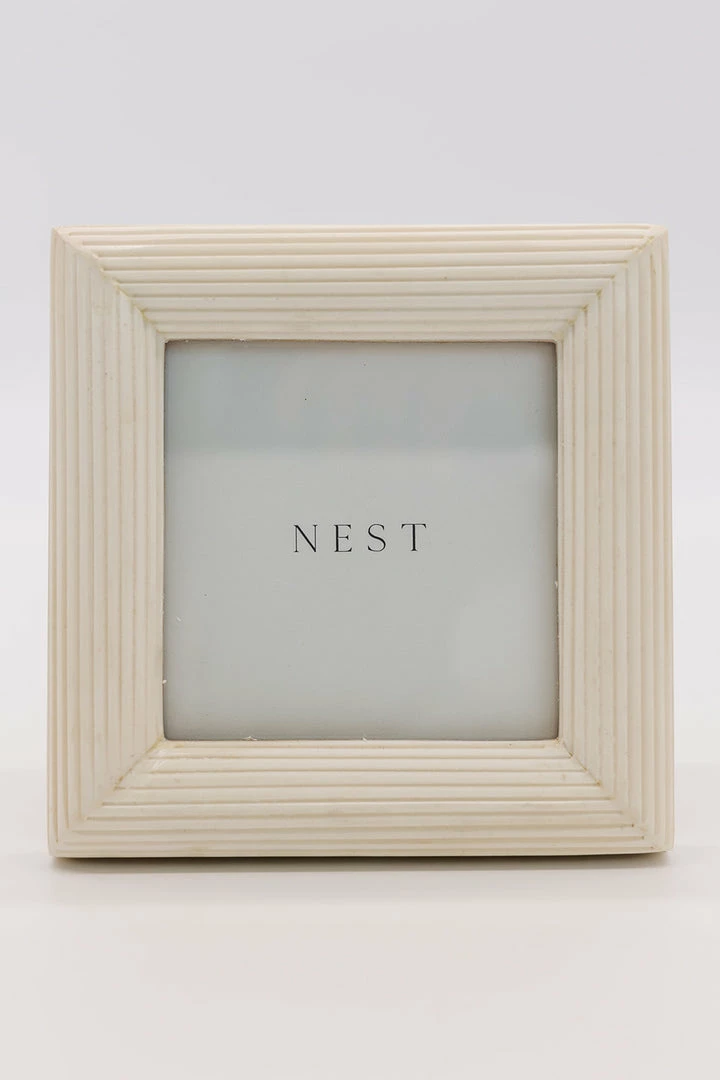 BIDK Home White Ridged Frame