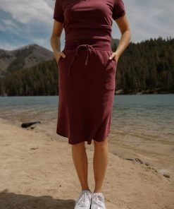 TeaNRose Berry Sweet Skirt In Plum