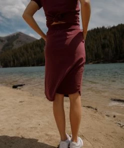 TeaNRose Berry Sweet Skirt In Plum