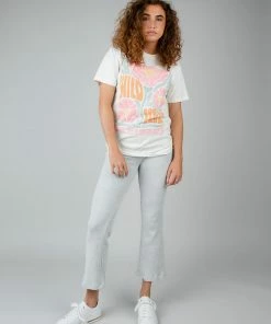 Lotus Fashion Wild Love Graphic