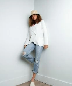 Ellison O Romeo, Romeo Blazer