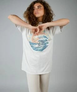 Lotus Fashion Paradise Beach Graphic