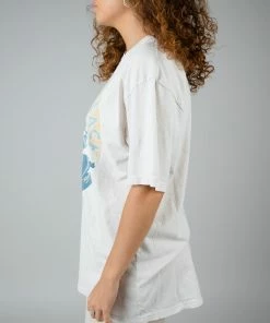 Lotus Fashion Paradise Beach Graphic