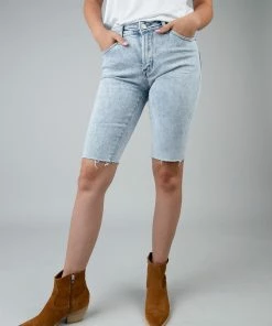 TeaNRose Apparel Runaway Denim Shorts