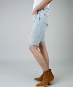 TeaNRose Apparel Runaway Denim Shorts