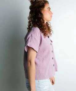 Leia&Co Lori Top In Lavender Apparel