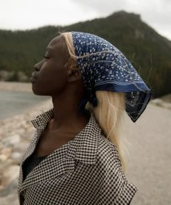 Leto Nellie Floral Bandana