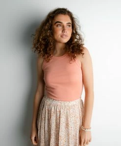 Be Cool Apparel Riptide Tank In Coral