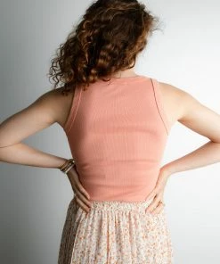 Be Cool Apparel Riptide Tank In Coral