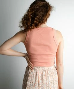 Be Cool Apparel Riptide Tank In Coral