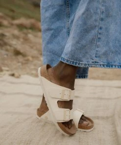 Birkenstock Arizona Vegan In Eggshell