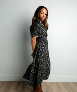 TeaNRose Sinclair Floral Dress
