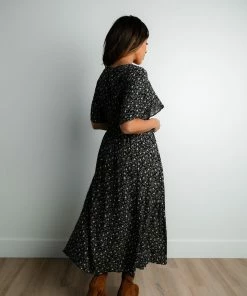 TeaNRose Sinclair Floral Dress