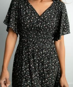 TeaNRose Sinclair Floral Dress