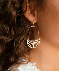 Fame Accessories Holland Drop Earrings