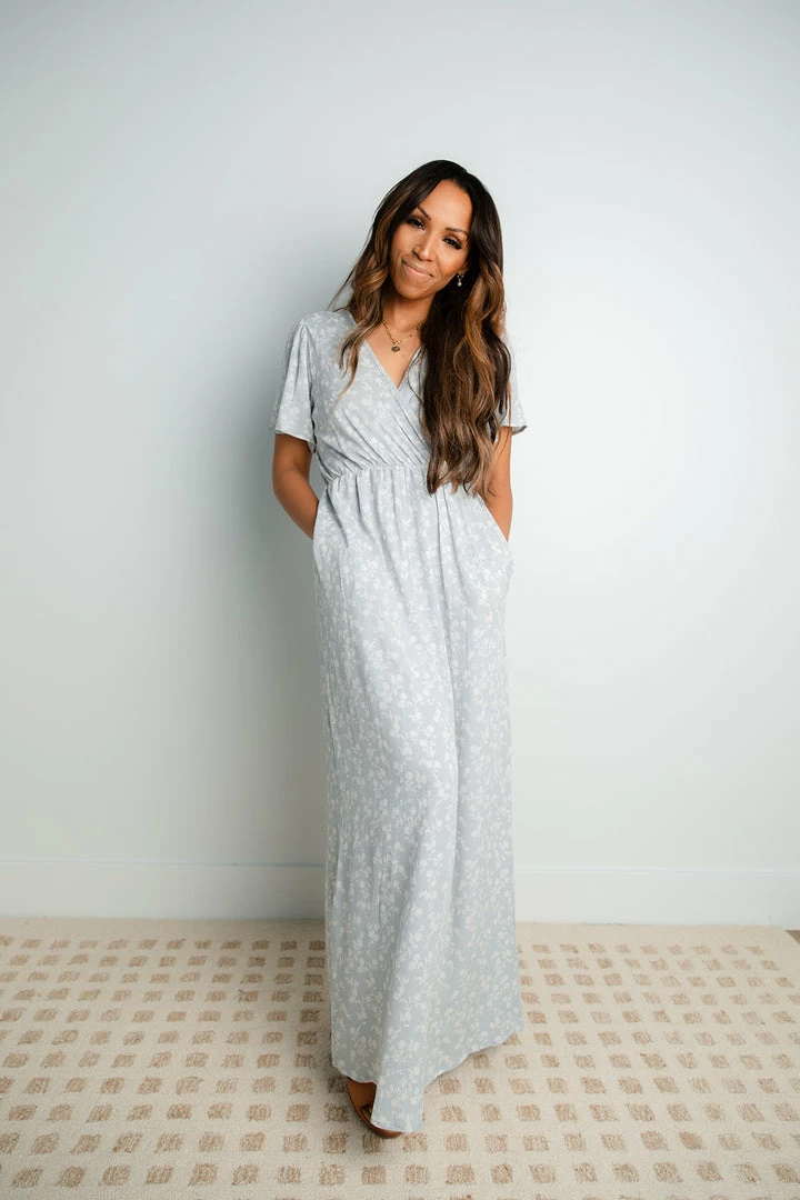 Nest Style & Design Apparel Jeanette Floral Dress