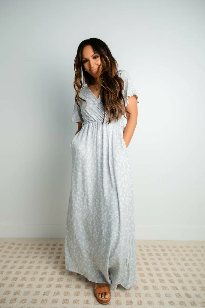 Nest Style & Design Apparel Jeanette Floral Dress