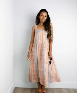 TeaNRose Apparel Televised Midi Dress