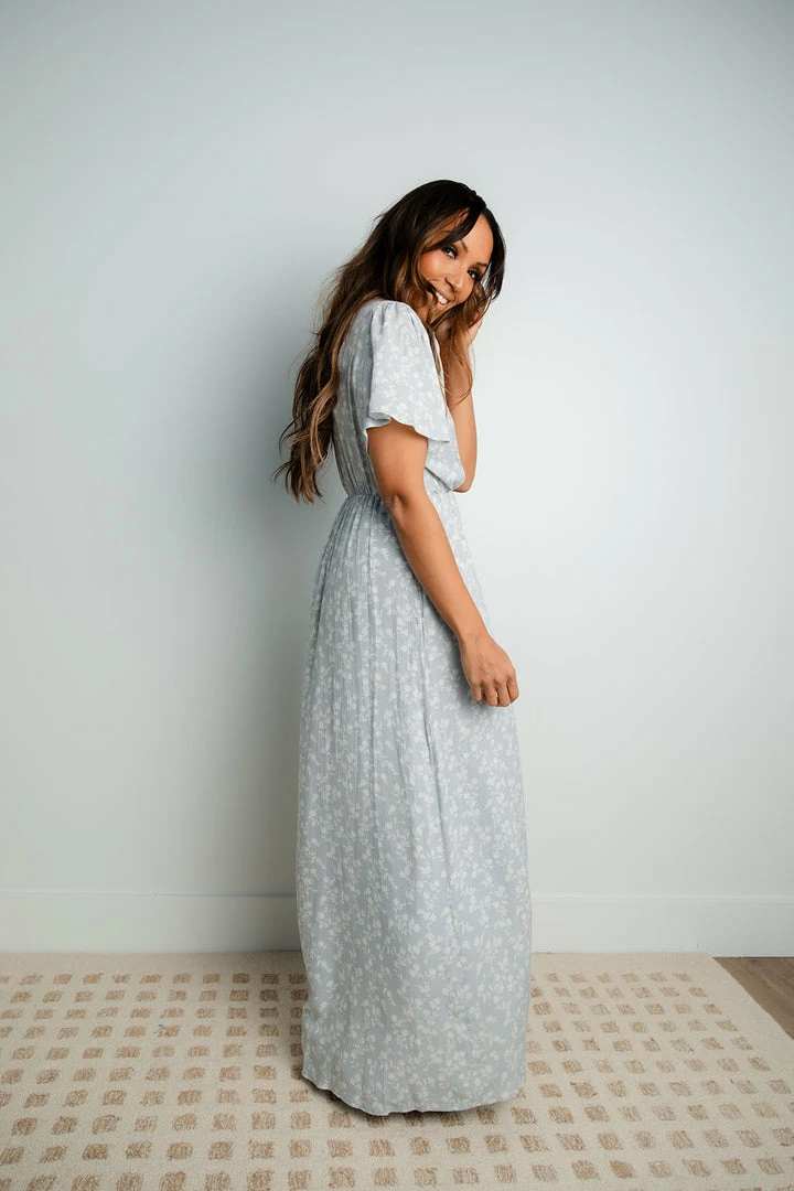 Nest Style & Design Apparel Jeanette Floral Dress