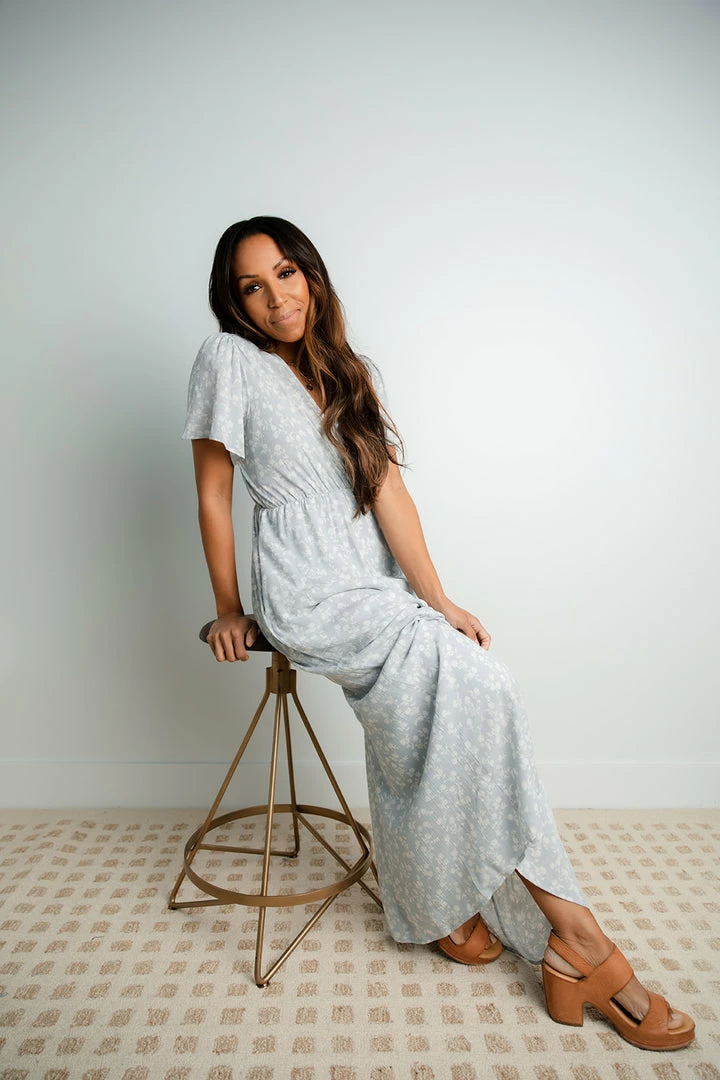 Nest Style & Design Apparel Jeanette Floral Dress