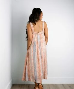 TeaNRose Apparel Televised Midi Dress