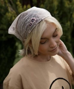 Leto Darlingside Embroidered Headscarf