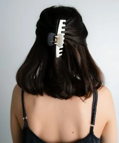 Angels Welcome Market Love And War Claw Clip