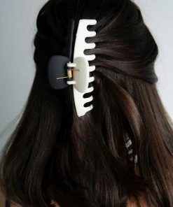 Angels Welcome Market Love And War Claw Clip