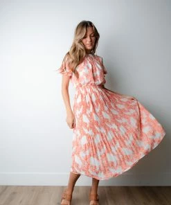 Nest Style & Design Claire Midi Dress In Tangerine