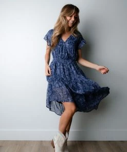 VOY Apparel Cool Down Floral Dress