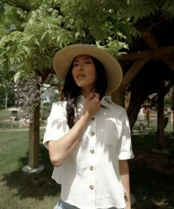 TeaNRose Apparel Lake Avenue Top