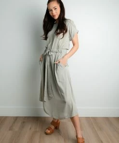 Doe & Rae Waverly Midi Dress