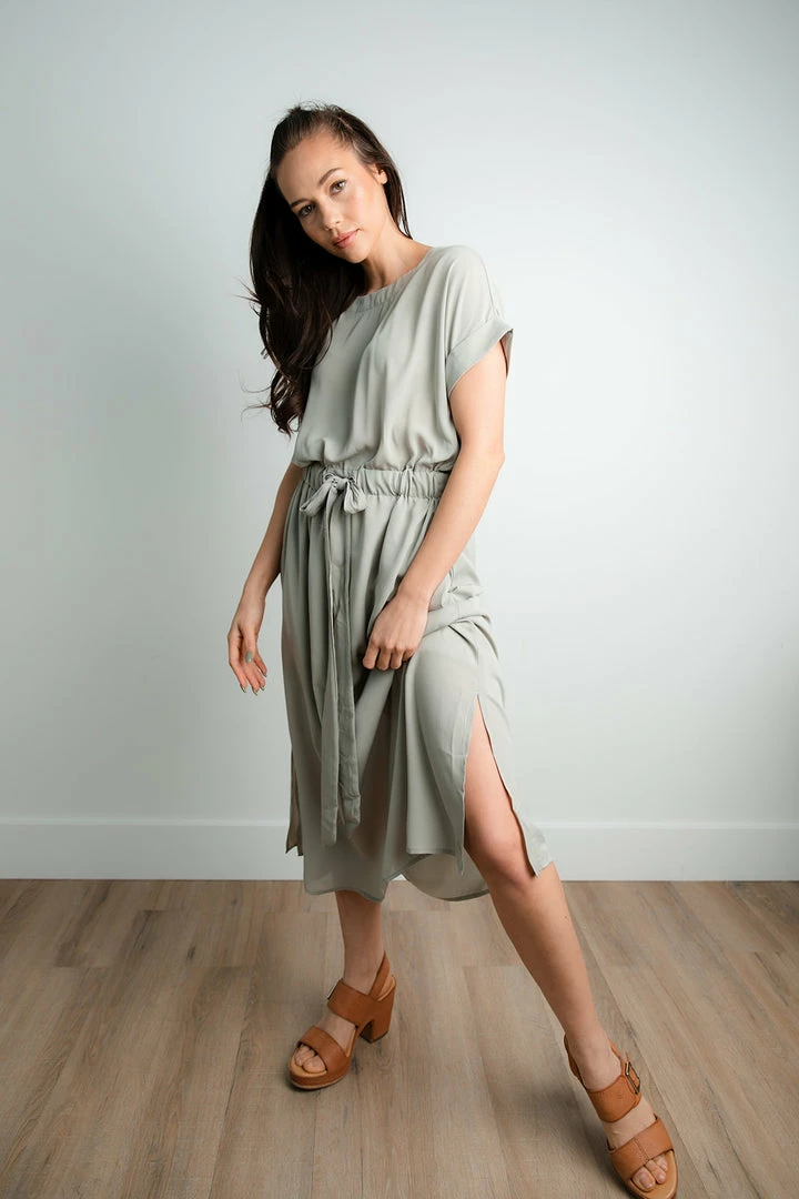 Doe & Rae Waverly Midi Dress