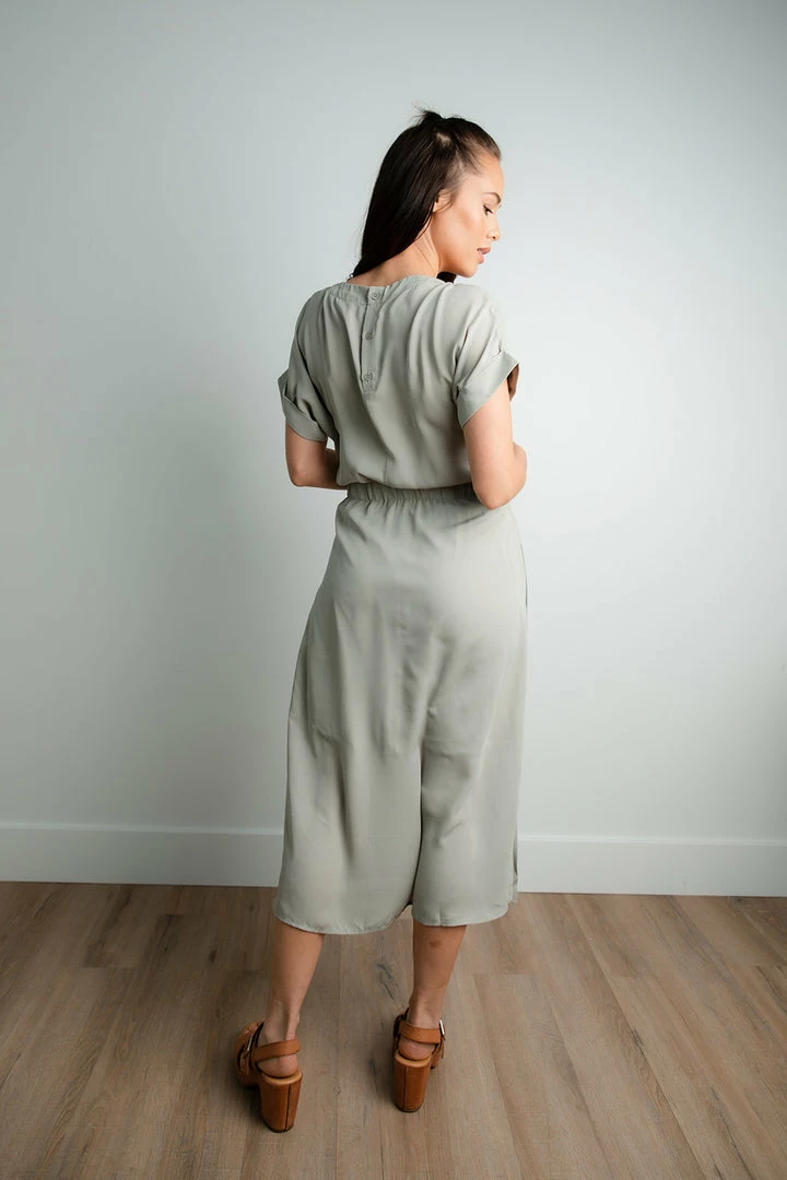 Doe & Rae Waverly Midi Dress