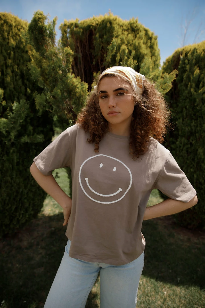 Newbury Kustom All Smiles Graphic Tee In Mocha Apparel