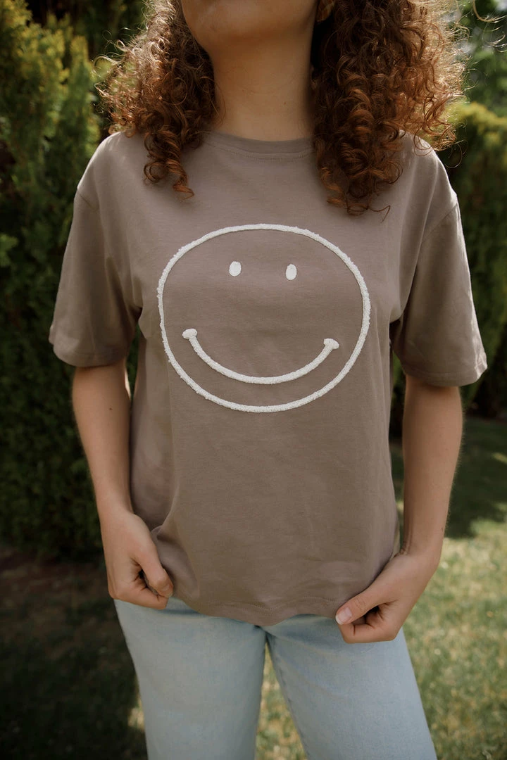 Newbury Kustom All Smiles Graphic Tee In Mocha Apparel
