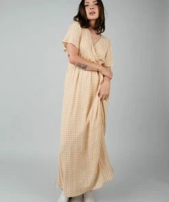 TeaNRose Goldfinch Maxi Dress Apparel