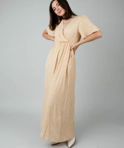 TeaNRose Goldfinch Maxi Dress Apparel