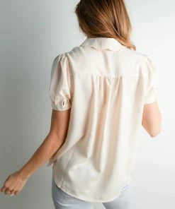 Doe & Rae Capri Button Blouse