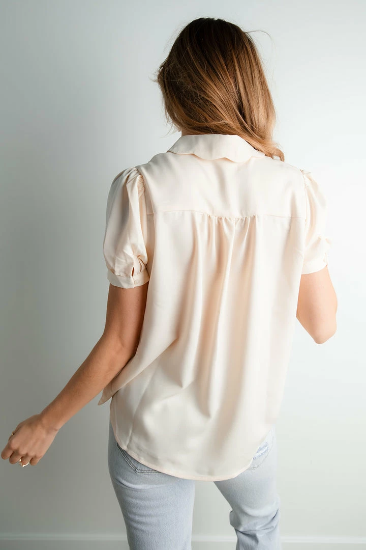 Doe & Rae Capri Button Blouse
