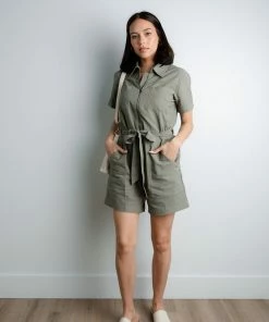 TeaNRose Life In The City Romper Tops