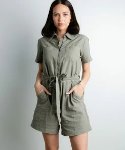 TeaNRose Life In The City Romper Tops